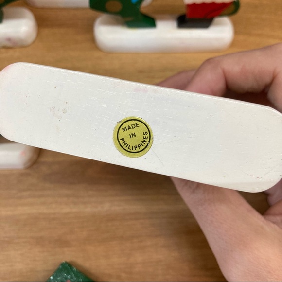 Vintage Christmas Santa Napkin Rings - Picture 5 of 7